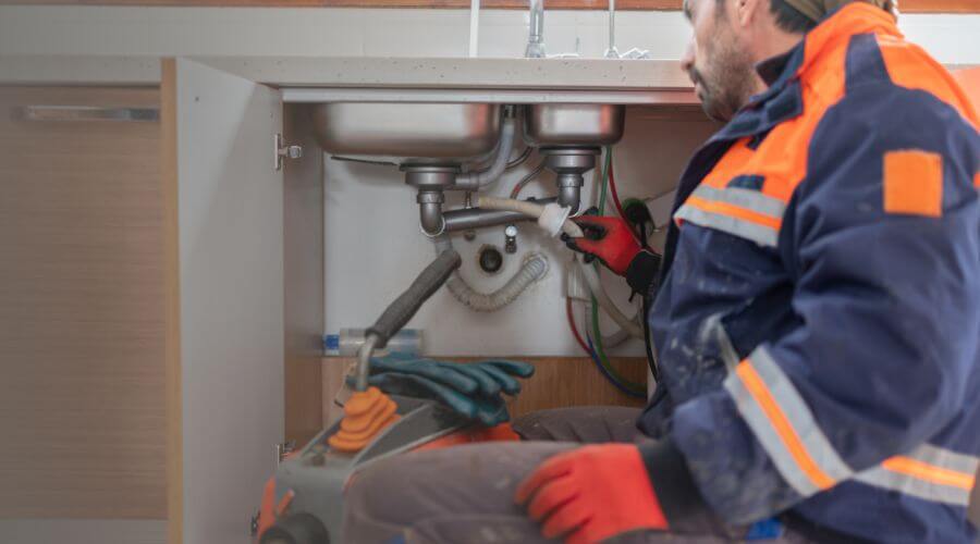 Professional emergency plumbing in Julian, WV